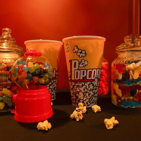 Cine'room, Votre Cinema Et A شقة *