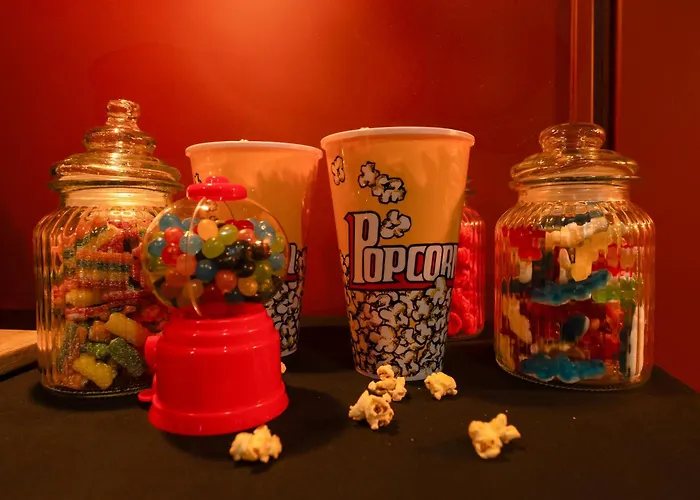 Cine'room, Votre Cinema Et A شقة *