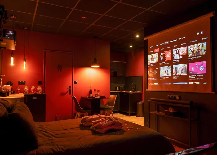 Cine'room, Votre Cinema Et A